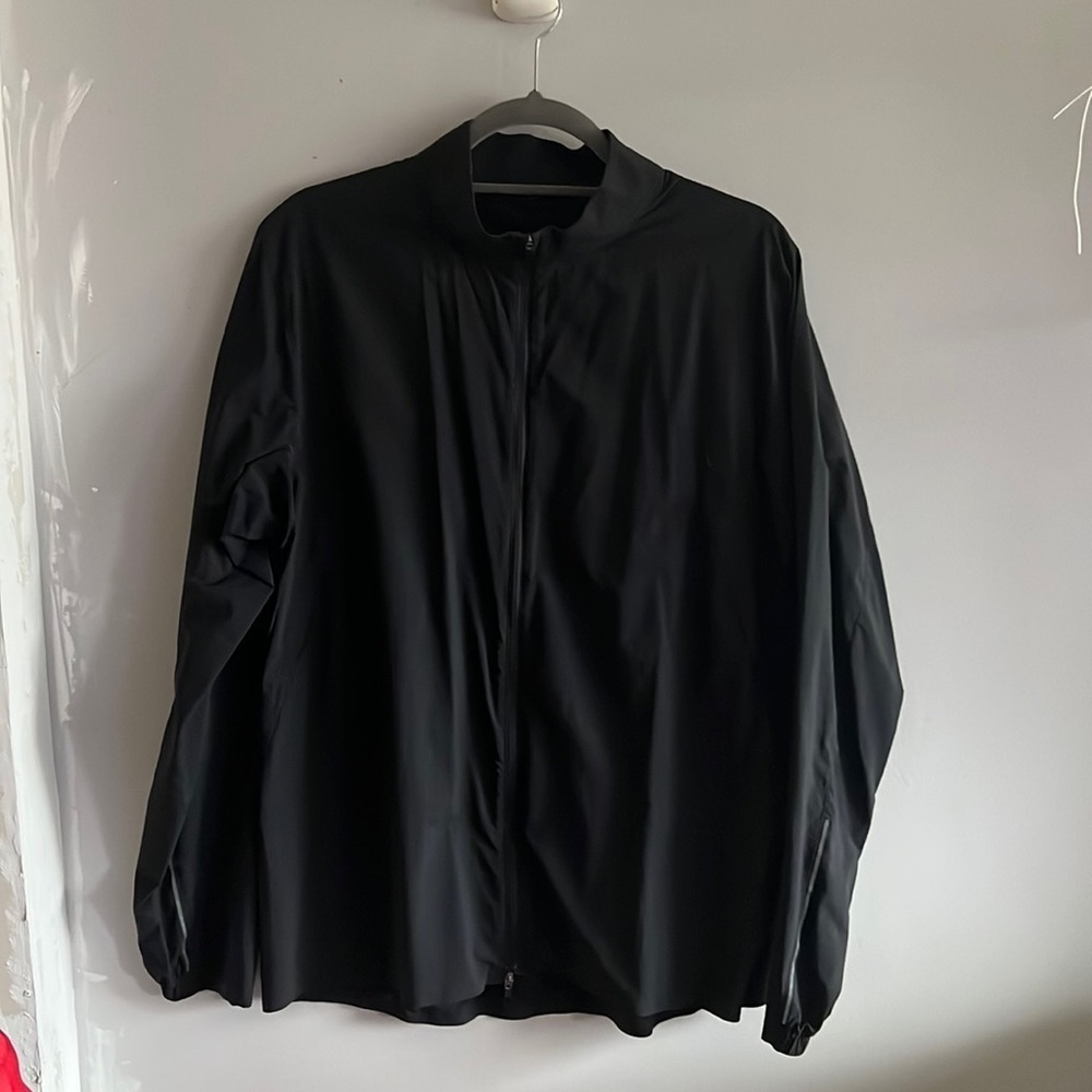 Lululemon lightweight jacket